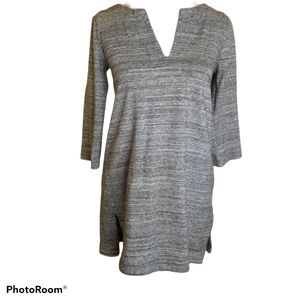 J. Crew ladies top semi fitted near elbow